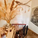 B&B Maison La Boheme Parenthese Enchantee Au Coeur Du Charme, Petit-dejeuner De Reve 비아스