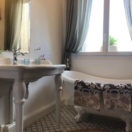 Maison La Bohème Parenthèse Enchantée Au Cœur Du Charme, Petit-déjeuner De Rêve