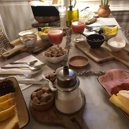 Maison La Boheme Parenthese Enchantee Au Coeur Du Charme, Petit-dejeuner De Reve * ויאס