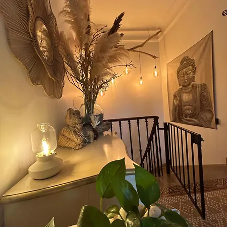 Maison La Boheme Parenthese Enchantee Au Coeur Du Charme, Petit-dejeuner De Reve Bed & Breakfast Vias