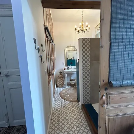 Maison La Bohème Parenthèse Enchantée Au Cœur Du Charme, Petit-déjeuner De Rêve *