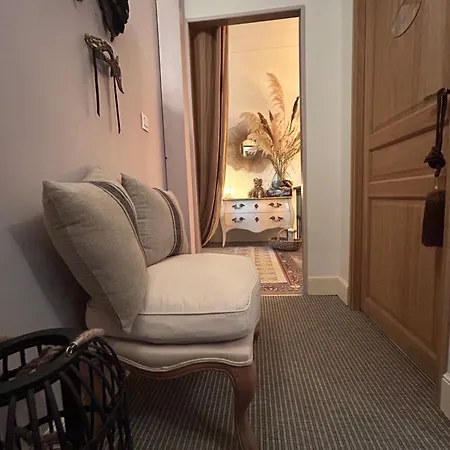 Maison La Bohème Parenthèse Enchantée Au Cœur Du Charme, Petit-déjeuner De Rêve Couette-café