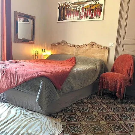 Maison La Boheme Parenthese Enchantee Au Coeur Du Charme, Petit-dejeuner De Reve Vias