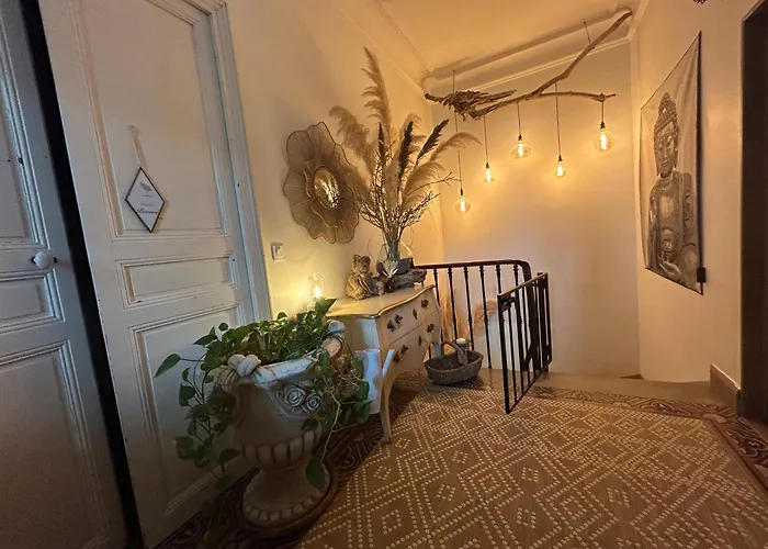 Maison La Boheme Parenthese Enchantee Au Coeur Du Charme, Petit-dejeuner De Reve *