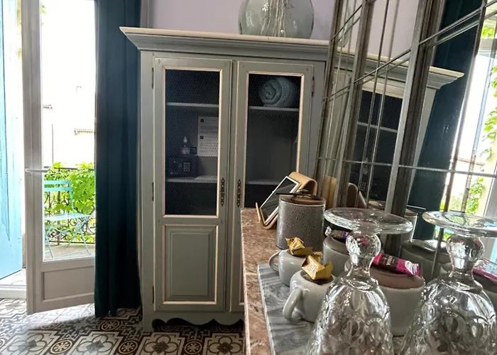 Maison La Boheme Parenthese Enchantee Au Coeur Du Charme, Petit-dejeuner De Reve *