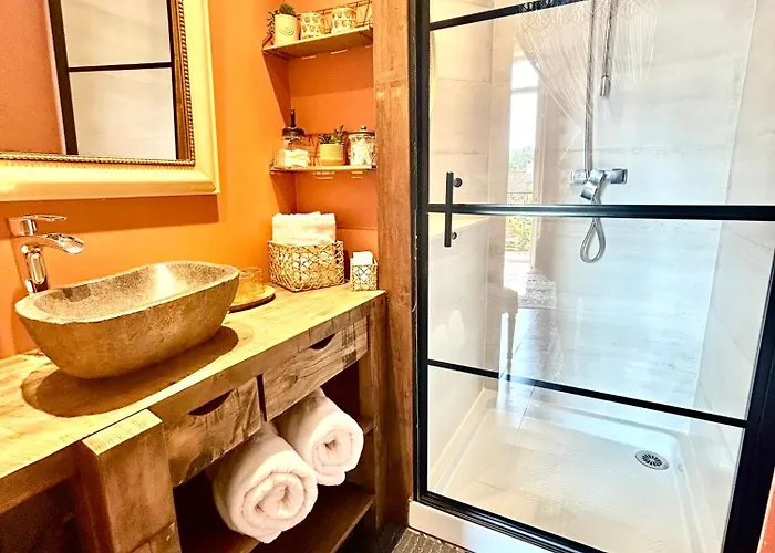 Maison La Boheme Parenthese Enchantee Au Coeur Du Charme, Petit-dejeuner De Reve *